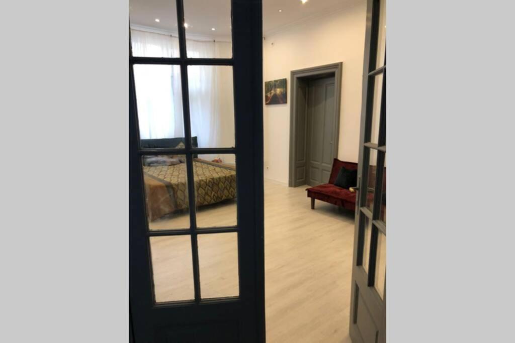 Апартаменты Outstanding 3Br Ultracentral Cityview Balcony Aaa Бухарест Экстерьер фото