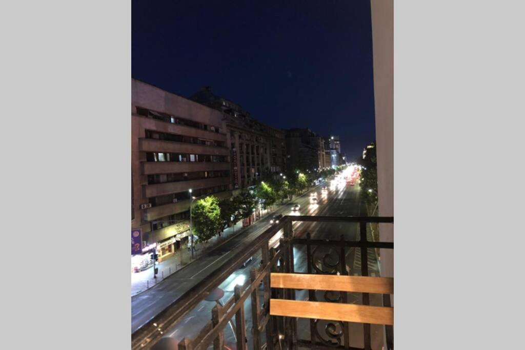 Апартаменты Outstanding 3Br Ultracentral Cityview Balcony Aaa Бухарест Экстерьер фото